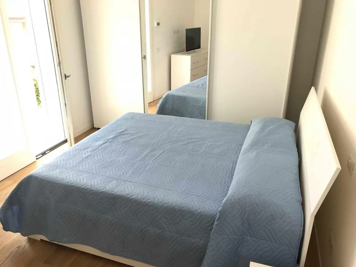 Nuovissimo - 150 Metri Dal Mare - Piazza Marina Hotel Lido di Jesolo 0*,  Italy